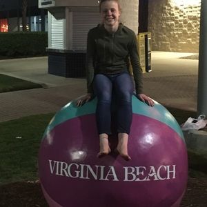 Meet your Posher, Karis